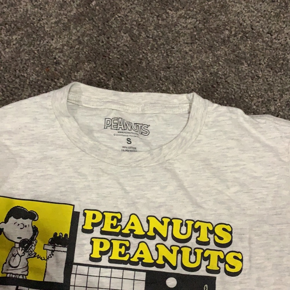 Peanuts Tee - Picture 3 of 4